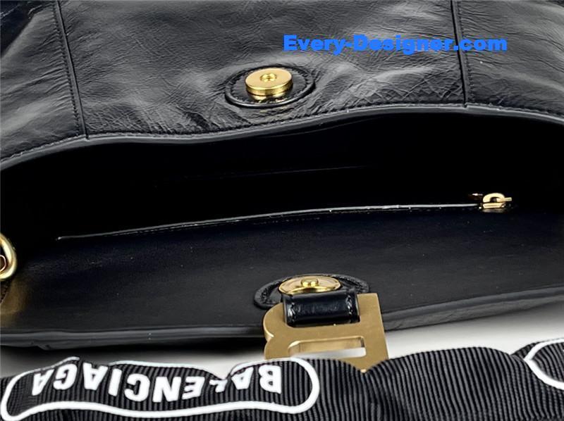 Ba1en*iaga downtown chain shoulder bag