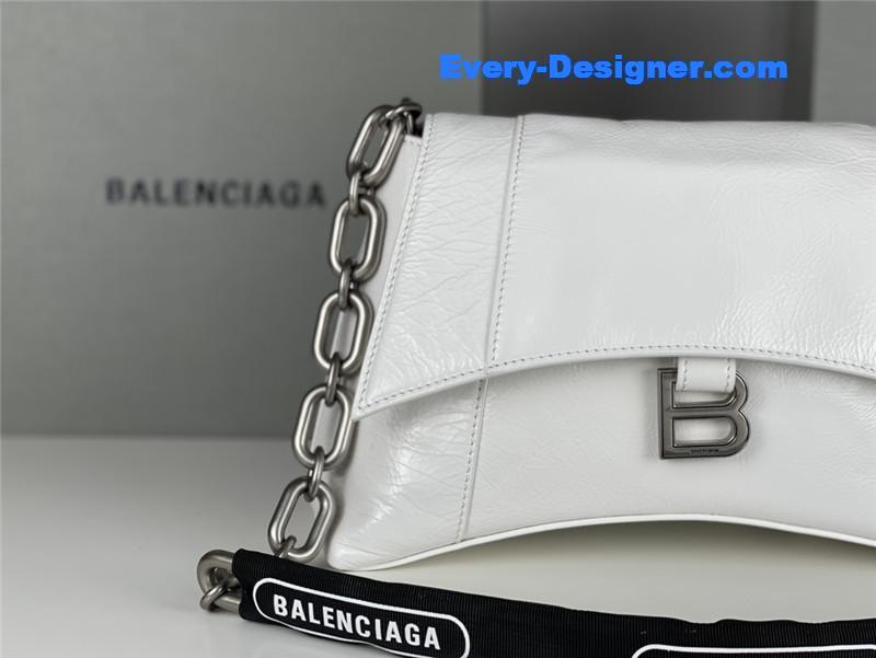 Ba1en*iaga downtown chain shoulder bag
