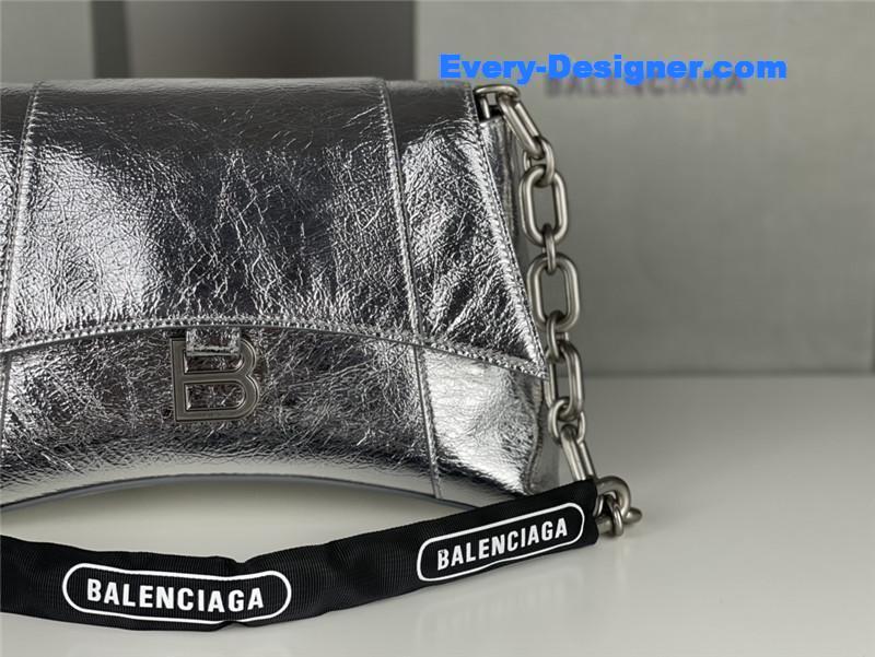 Ba1en*iaga downtown chain shoulder bag