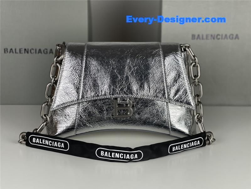 Ba1en*iaga downtown chain shoulder bag