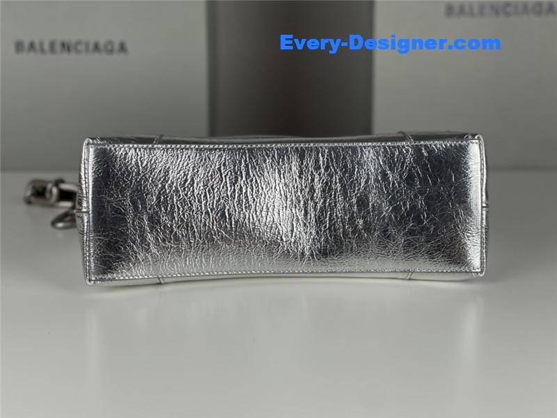 Ba1en*iaga downtown chain shoulder bag