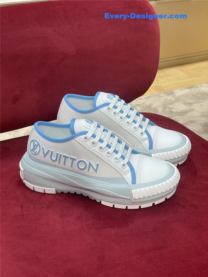 Louis vuitton LV early spring new color Squad sneakers