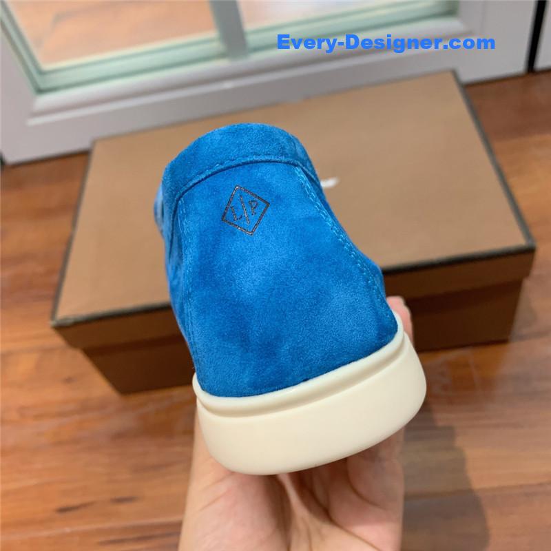 L0r0 P1ana  charms walk loafers