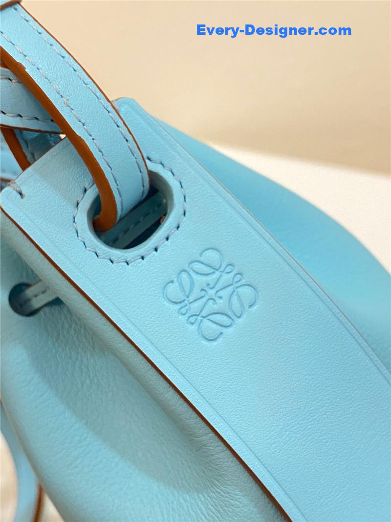 L0ew* balloon bag mini