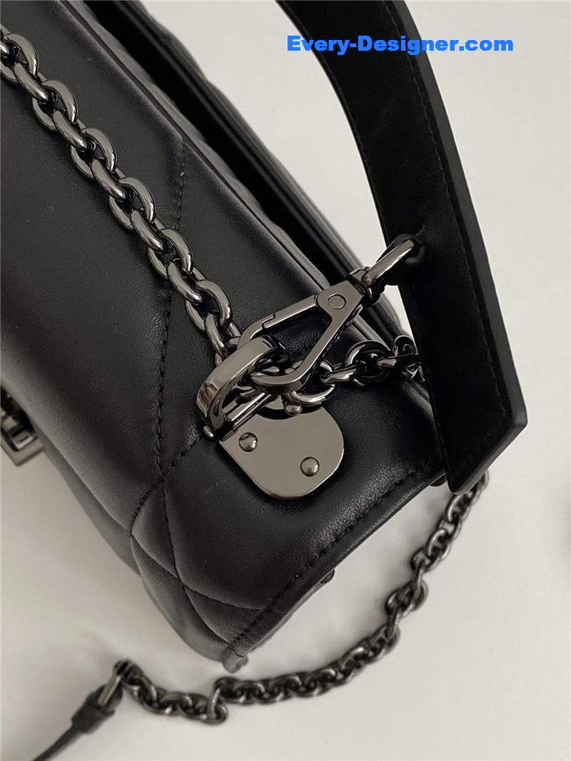 D10r caro bag celebrity bag