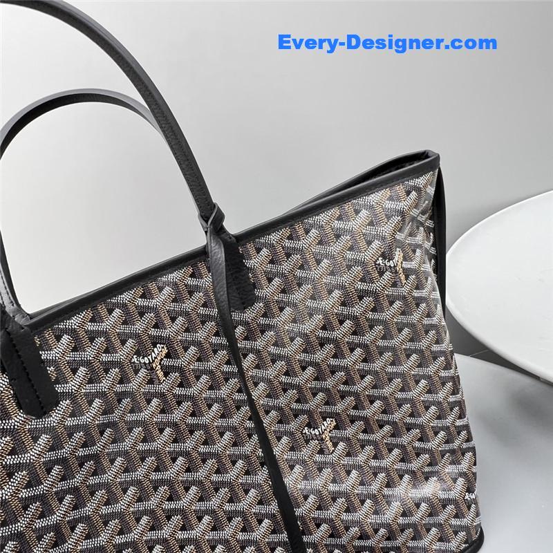 goyard reversible tote shoulder bag