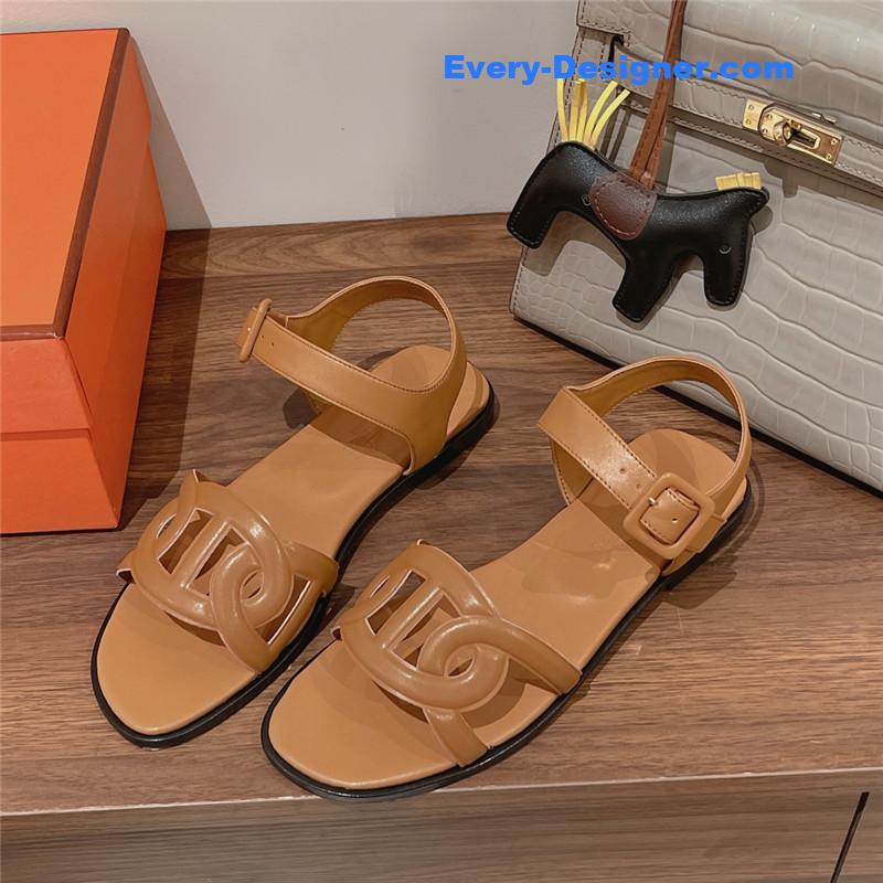 H**me5 extra flat sandal