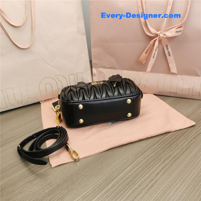 M1um1u new too pretty bowling handbag