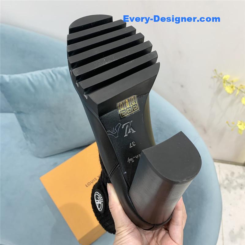 l0vis Vvtt0n lv woolen tube thick heel short boots