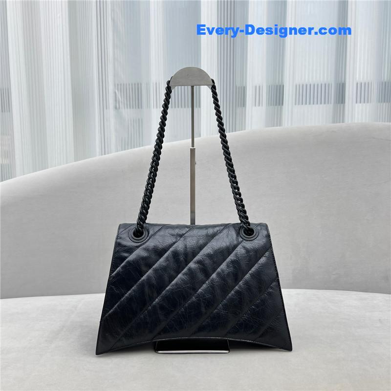 Ba1en*iaga crush bag medium