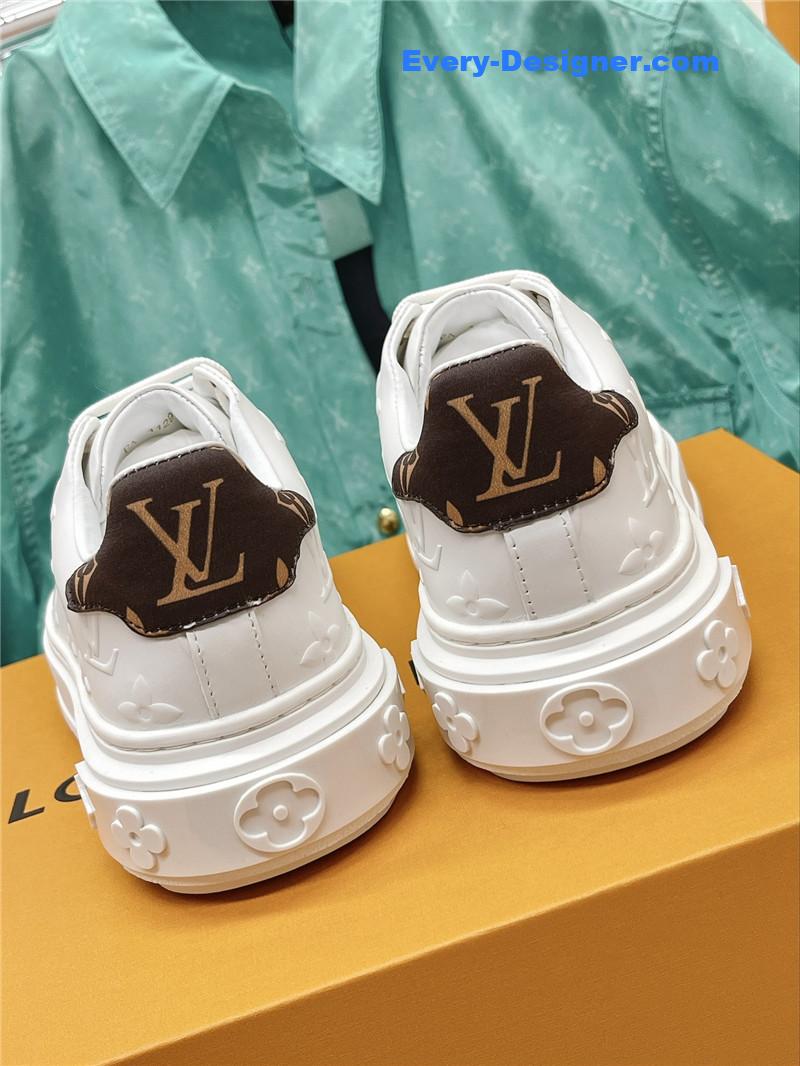 l0vis Vvtt0n lv classic platform sneakers