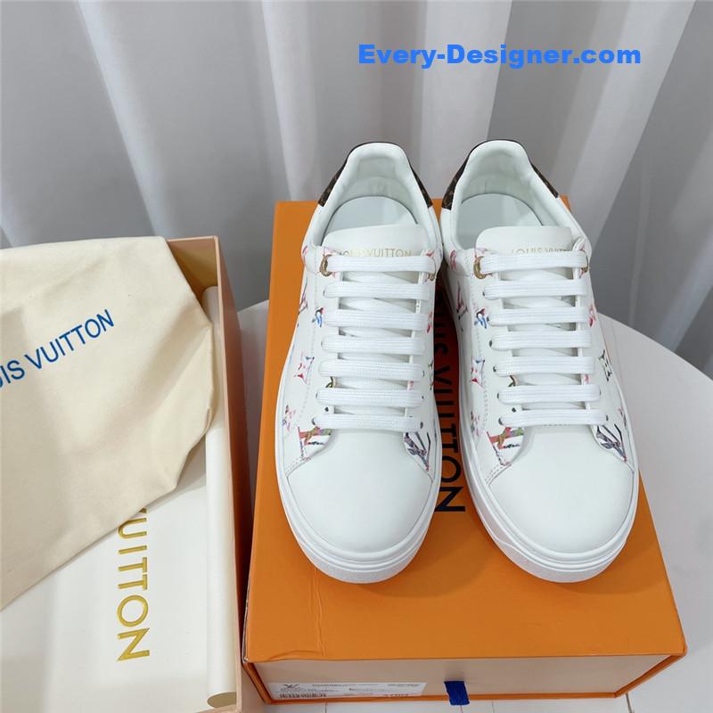 l0vis Vvtt0n lv classic printed white shoes