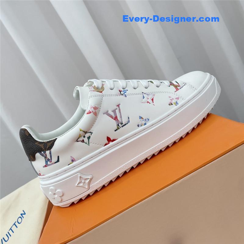 l0vis Vvtt0n lv classic printed white shoes
