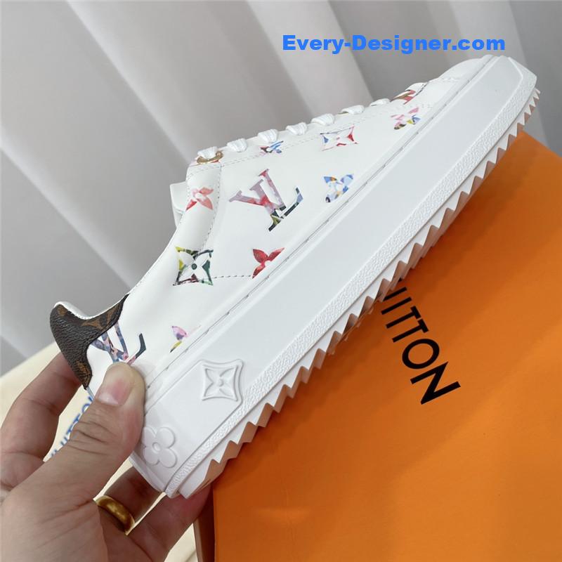 l0vis Vvtt0n lv classic printed white shoes