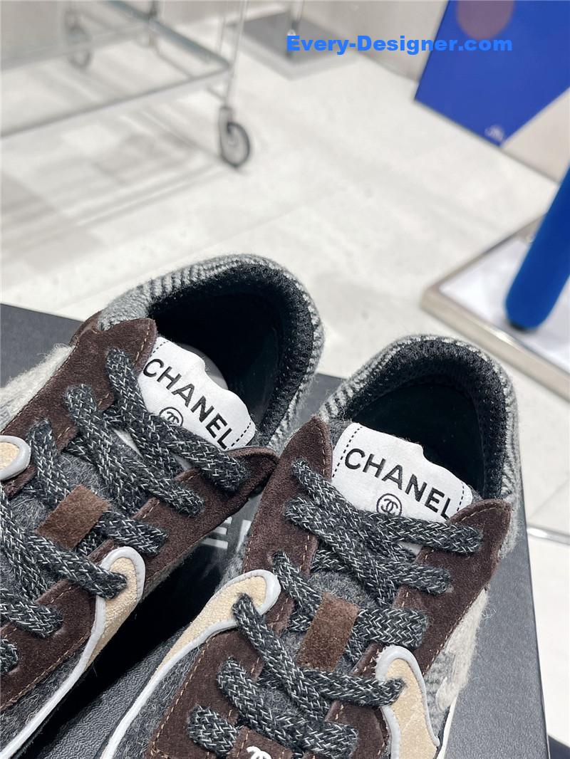 Ch**el logo casual sneakers womens