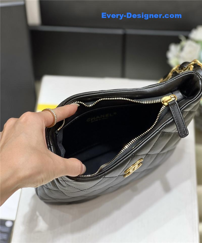 Chanel hobo hippie bag