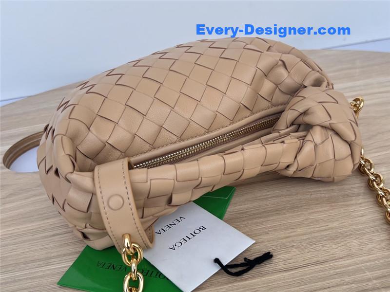 b0tt*ga Ven*ta jodie with chain bag