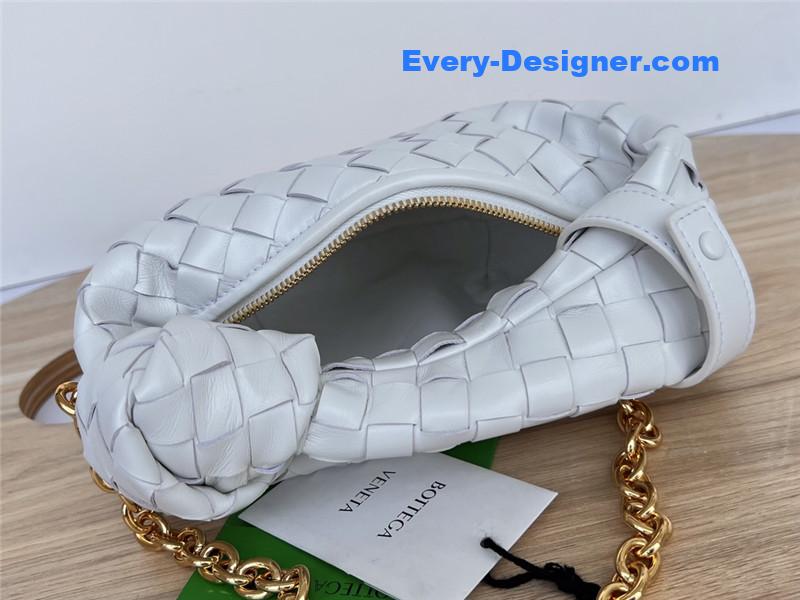 b0tt*ga Ven*ta jodie with chain bag white