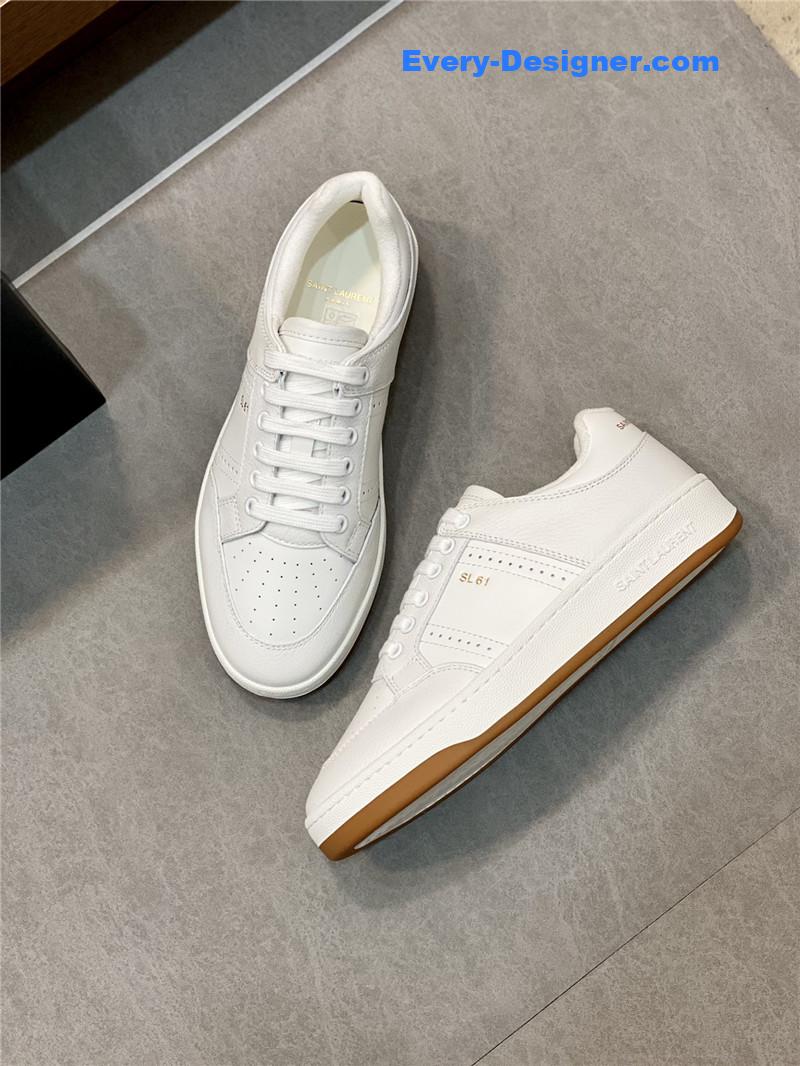 Y51 low-top lace-up sneakers