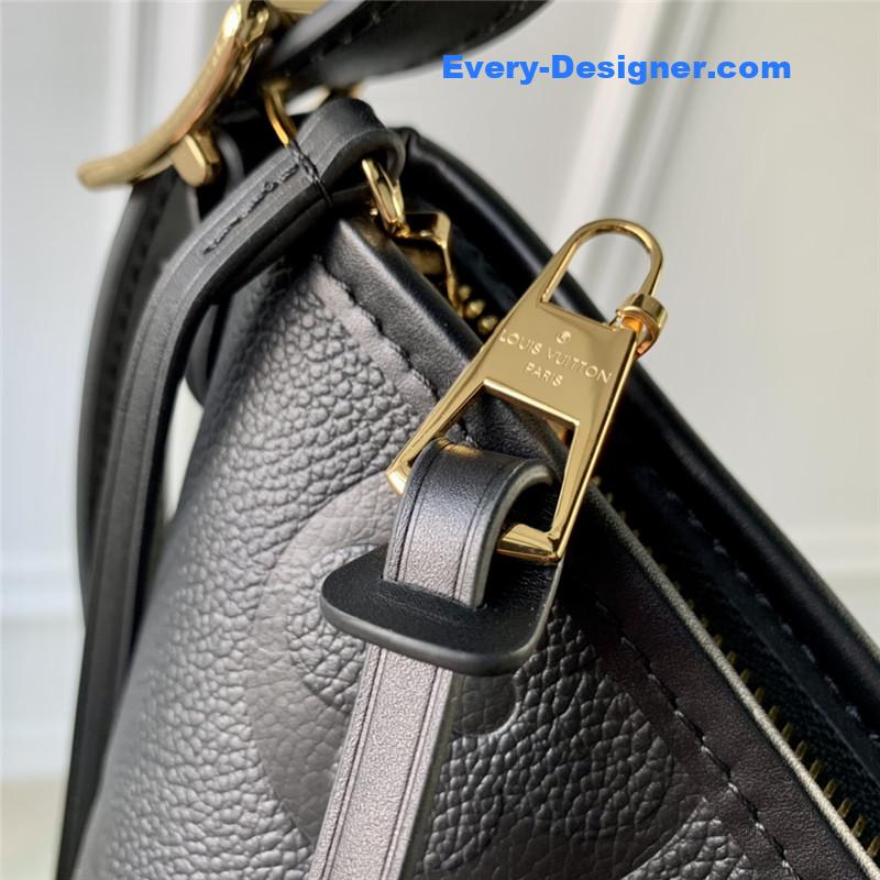 louis vuitton lv carryall small bag