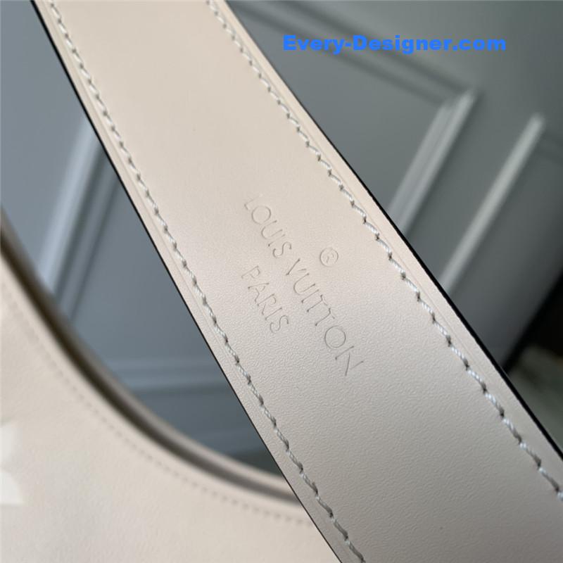 louis vuitton lv carryall small bag