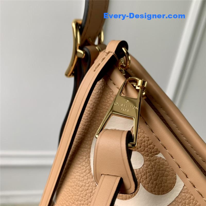 louis vuitton lv carryall small bag