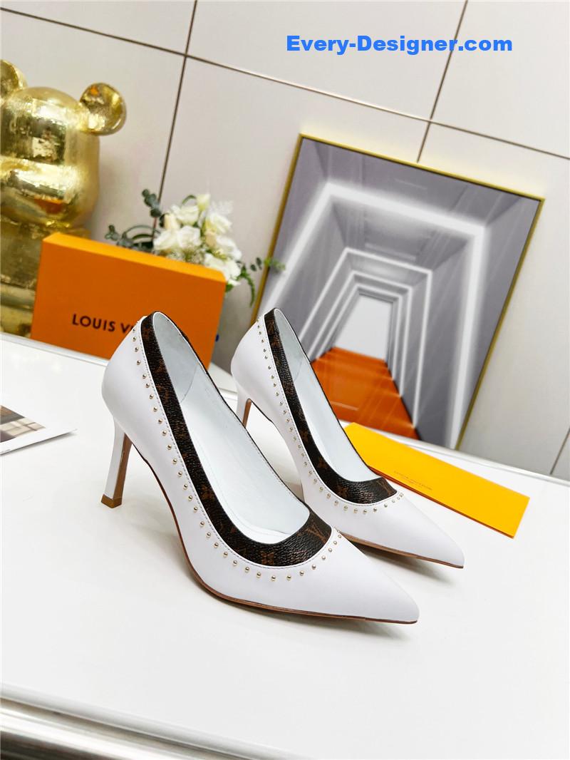 louis vuitton LV logo leather shoes