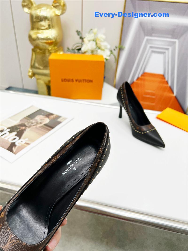 l0vis Vvtt0n lv logo leather shoes