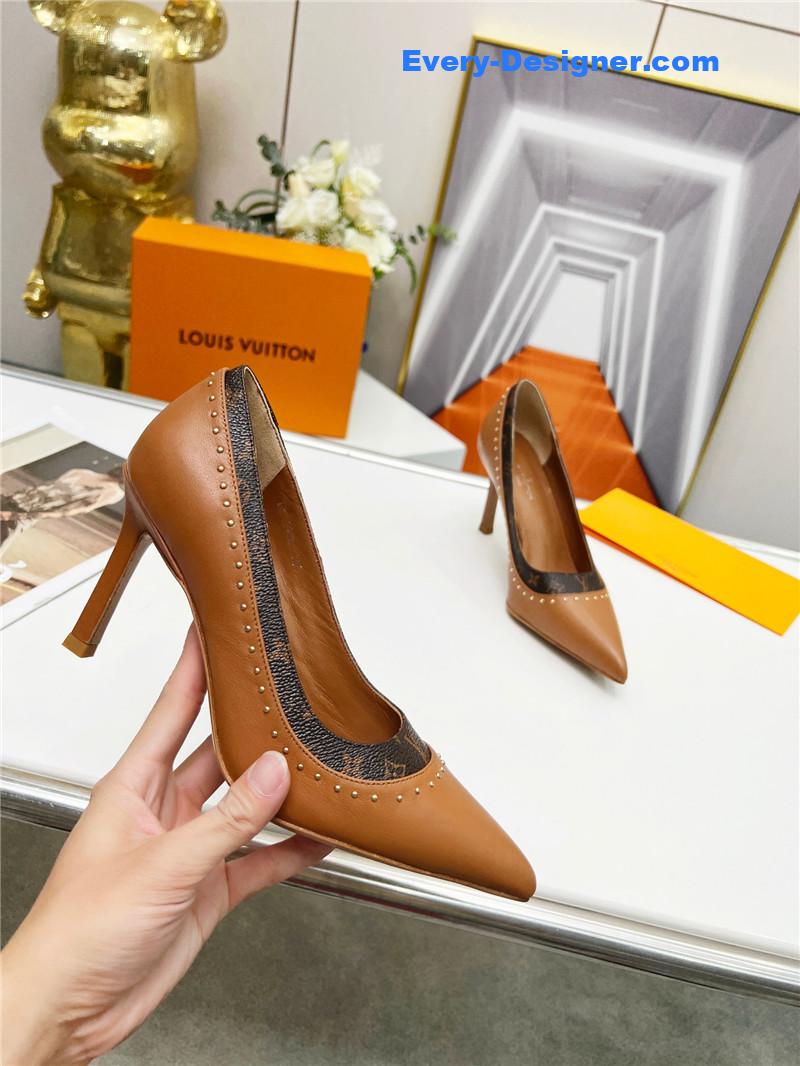 l0vis Vvtt0n lv logo leather shoes