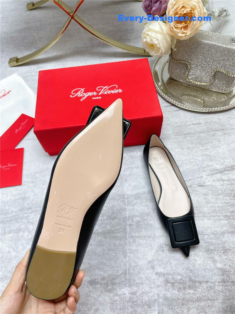 Roger Vivier Gommettine Leather Flats