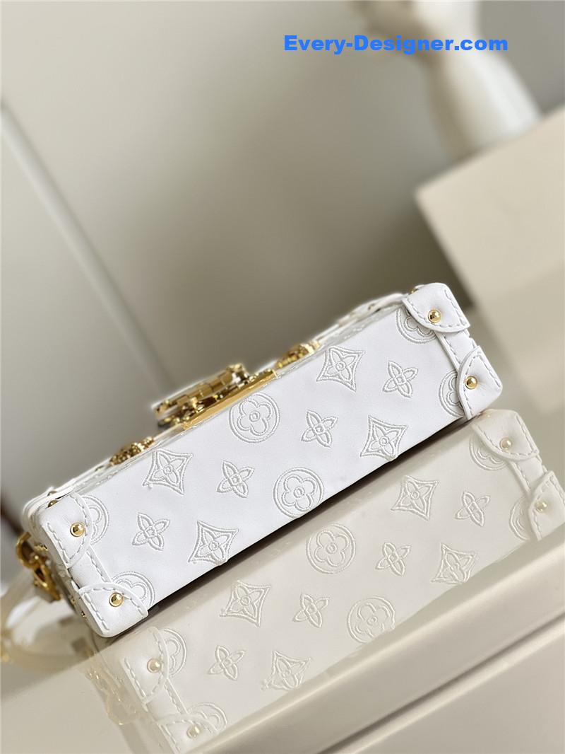 louis vuitton lv petite malle bag white