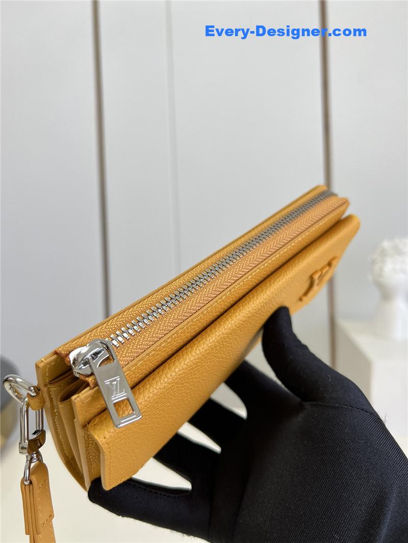 louis vuitton LV aerogram long wallet