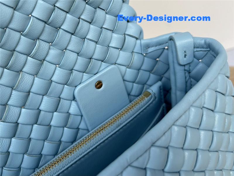 b0tt*ga Ven*ta patti bag