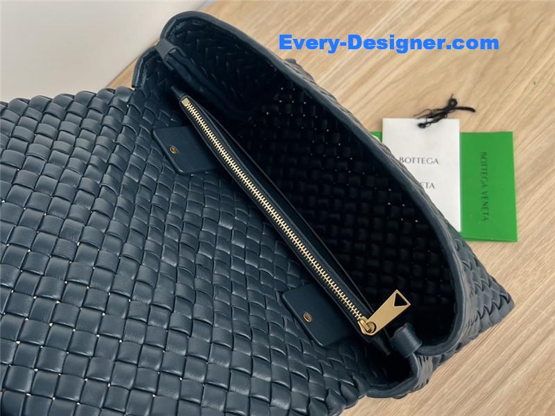 b0tt*ga Ven*ta patti bag