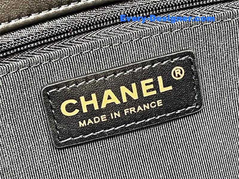 Ch**el woolen messenger bag