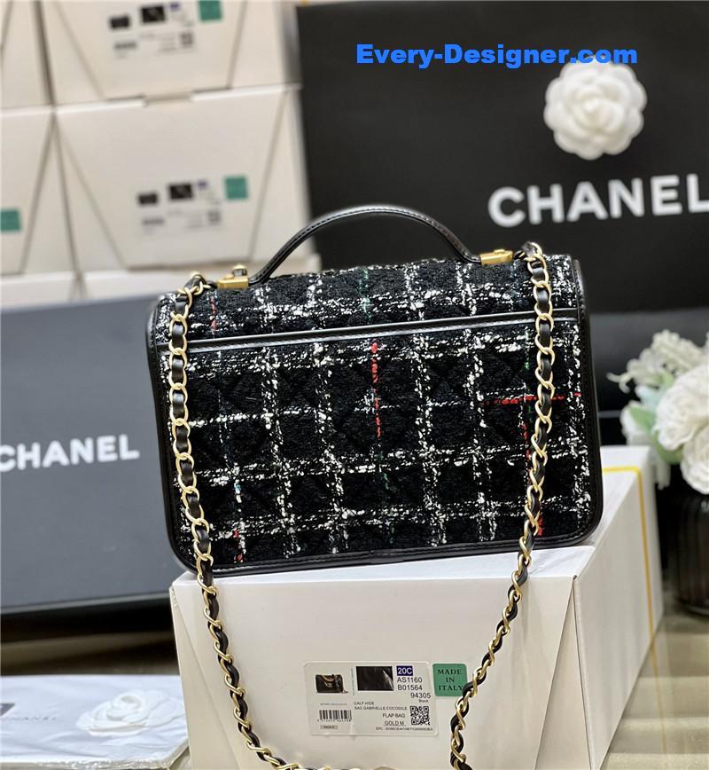 Ch**el woolen messenger bag