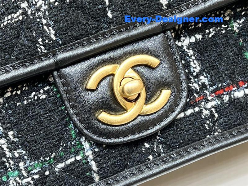 Ch**el woolen messenger bag