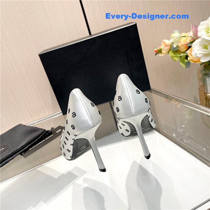 A1exa*der wang logo rhinestone pumps