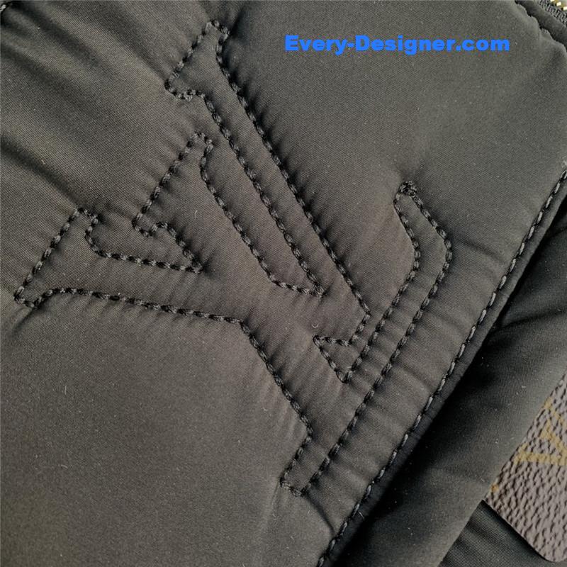 l0vis Vvtt0n lv pillow palm springs mini backpack