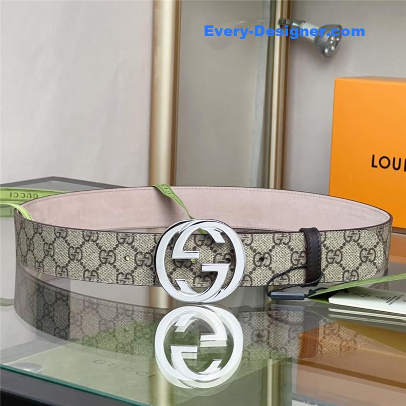 Gucci beige GG Supreme canvas belt