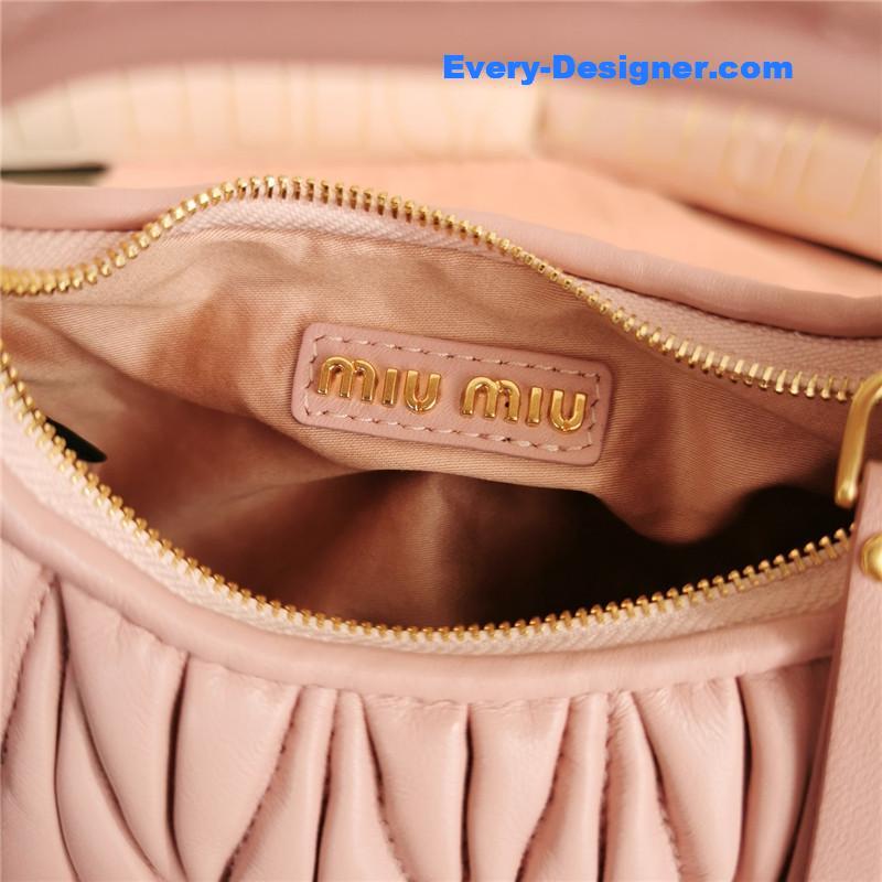 M1um1u new mini miuwander handbag