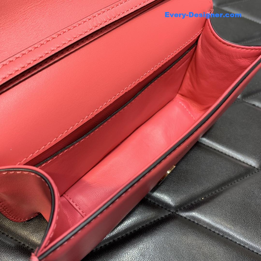 Va1e*ntin0 garavani mini loco bag