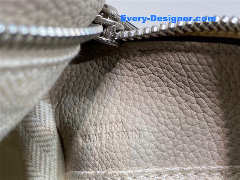 L0ew* simple atmosphere handbag