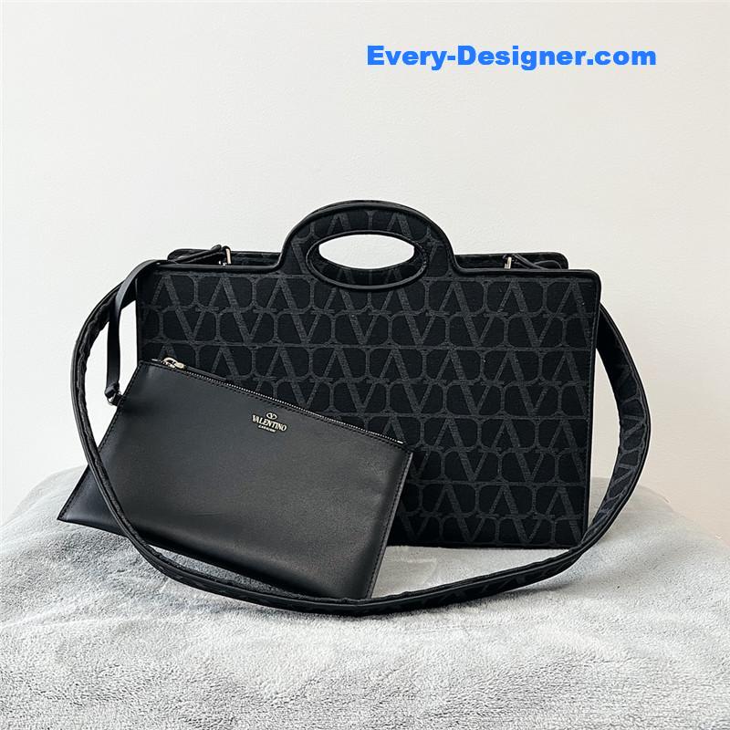 valentino V logo print tote bag