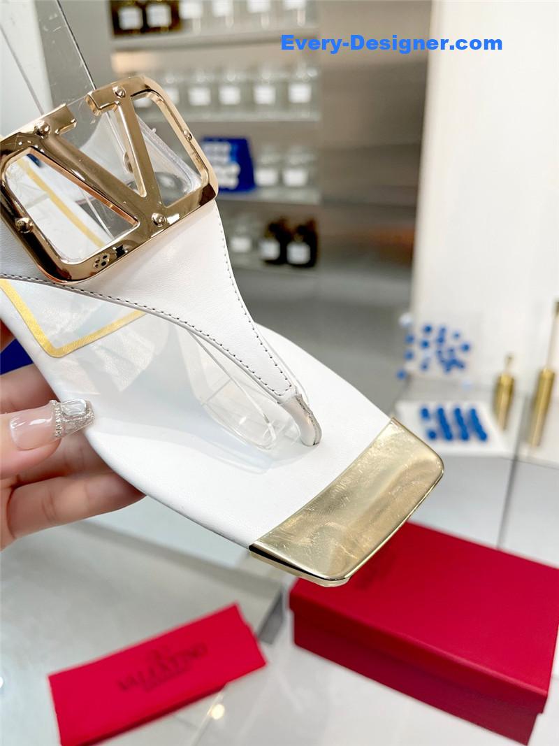 Va1e*ntin0 early spring new leather fabric slippers