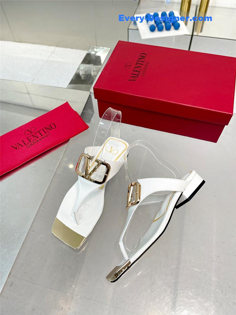 Va1e*ntin0 early spring new leather fabric slippers