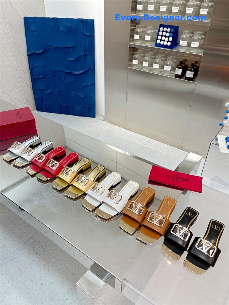 Va1e*ntin0 early spring new leather fabric slippers