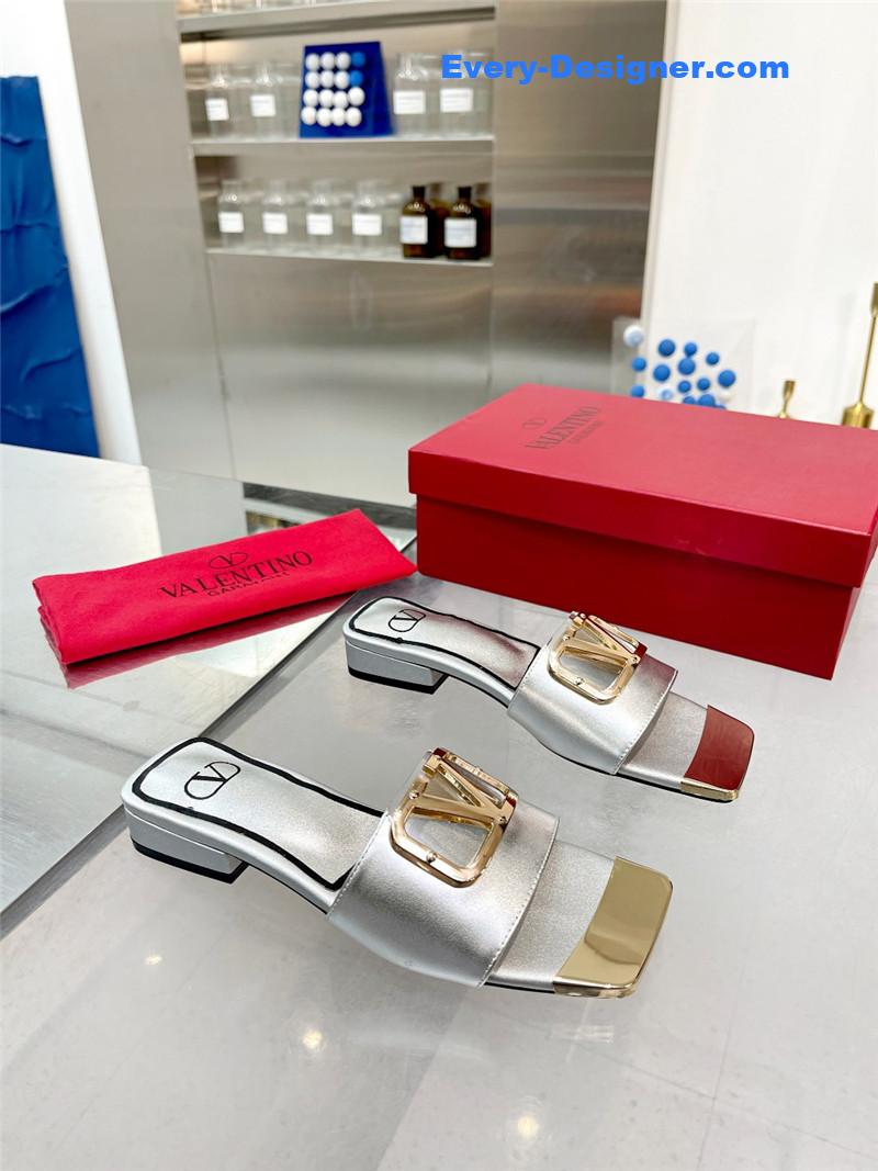 Va1e*ntin0 early spring new leather fabric slippers