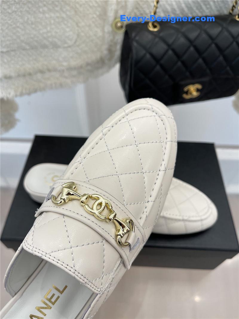 CC rhombic horsebit loafer slippers