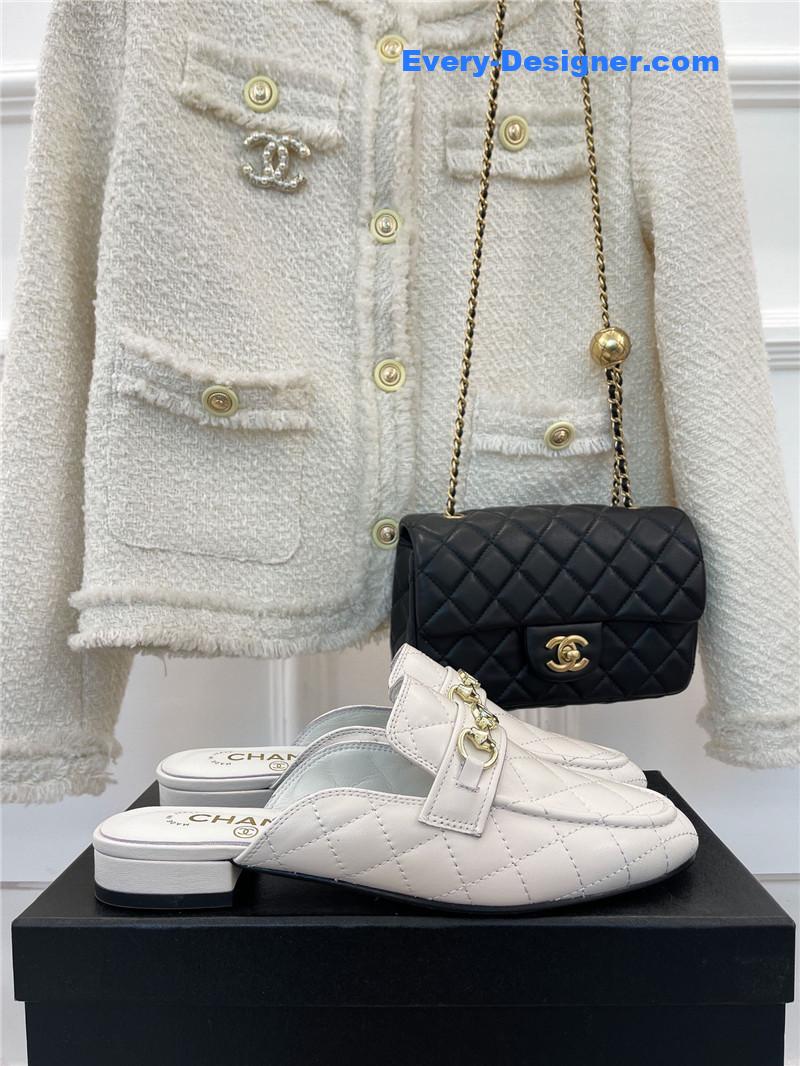 CC rhombic horsebit loafer slippers